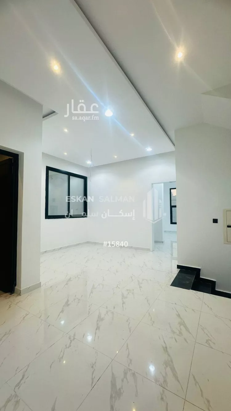 فيلا للبيع في شارع ابو الازهر الانماري, حي طيبة, مدينة الدمام, المنطقة الشرقية صورة 2