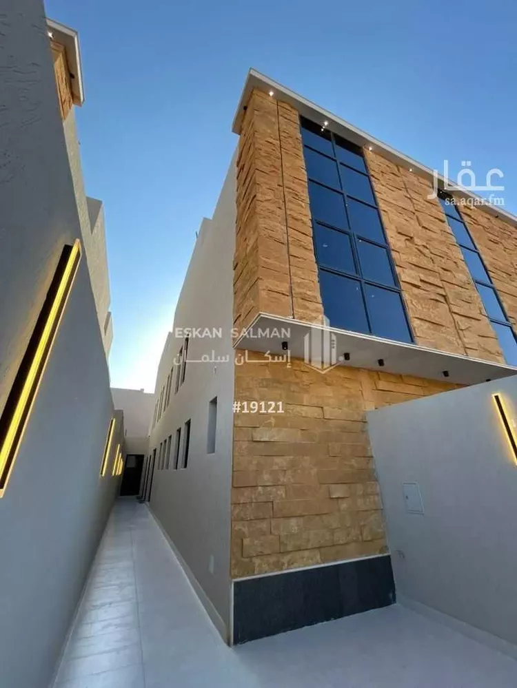 فيلا للبيع في شارع محمد بن أبي السعادات, حي عكاظ, مدينة الرياض, منطقة الرياض صورة 5