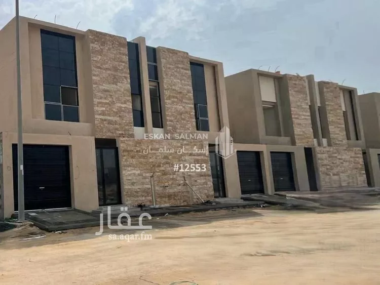 فيلا للبيع في شارع زينب بنت خزيمة, حي الدانة, مدينة الاحساء, المنطقة الشرقية