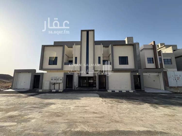 شقة للبيع في شارع حسن عبدالله ال الشيخ, حي الزهور, مدينة ابها, منطقة عسير