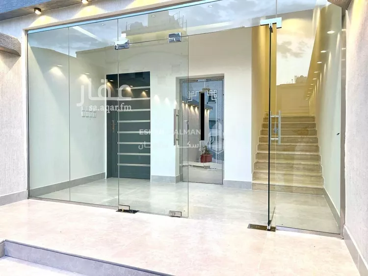 شقة للبيع في شارع حجر بن عدي, حي الأمير عبدالله, مدينة بيشة, منطقة عسير صورة 3