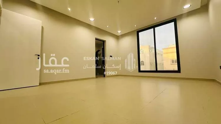 فيلا للبيع في شارع عامر ابن الاشجعي, حي طيبة, مدينة الدمام, المنطقة الشرقية صورة 2