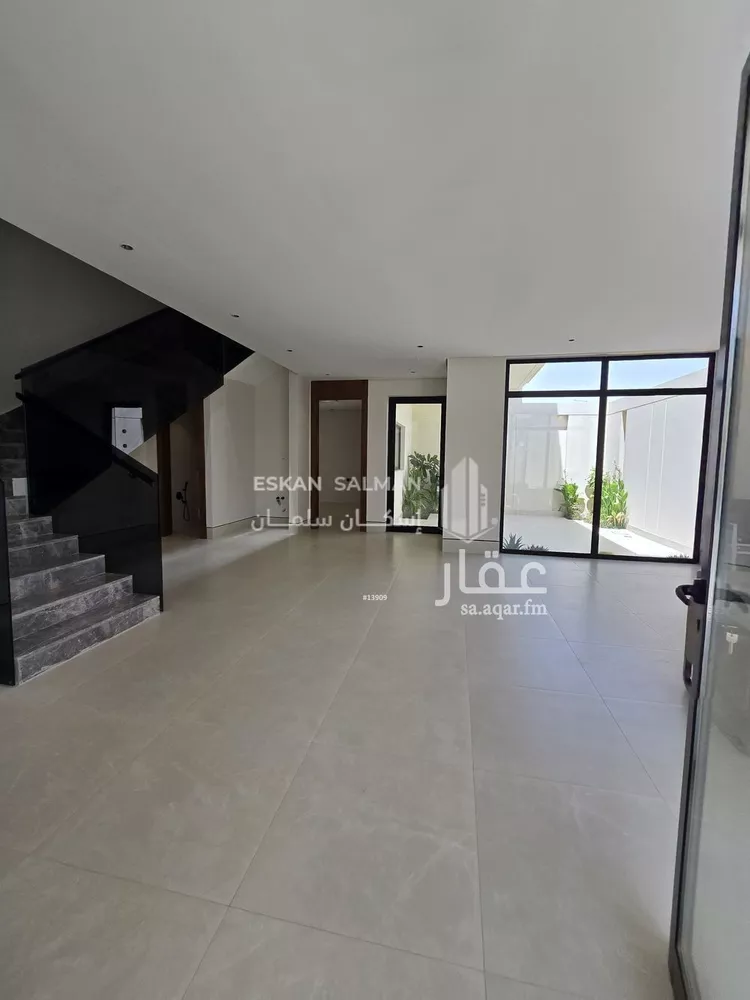 فيلا للبيع في شارع أبي يوسف المقدسي, حي التعاون, مدينة الرياض, منطقة الرياض صورة 4