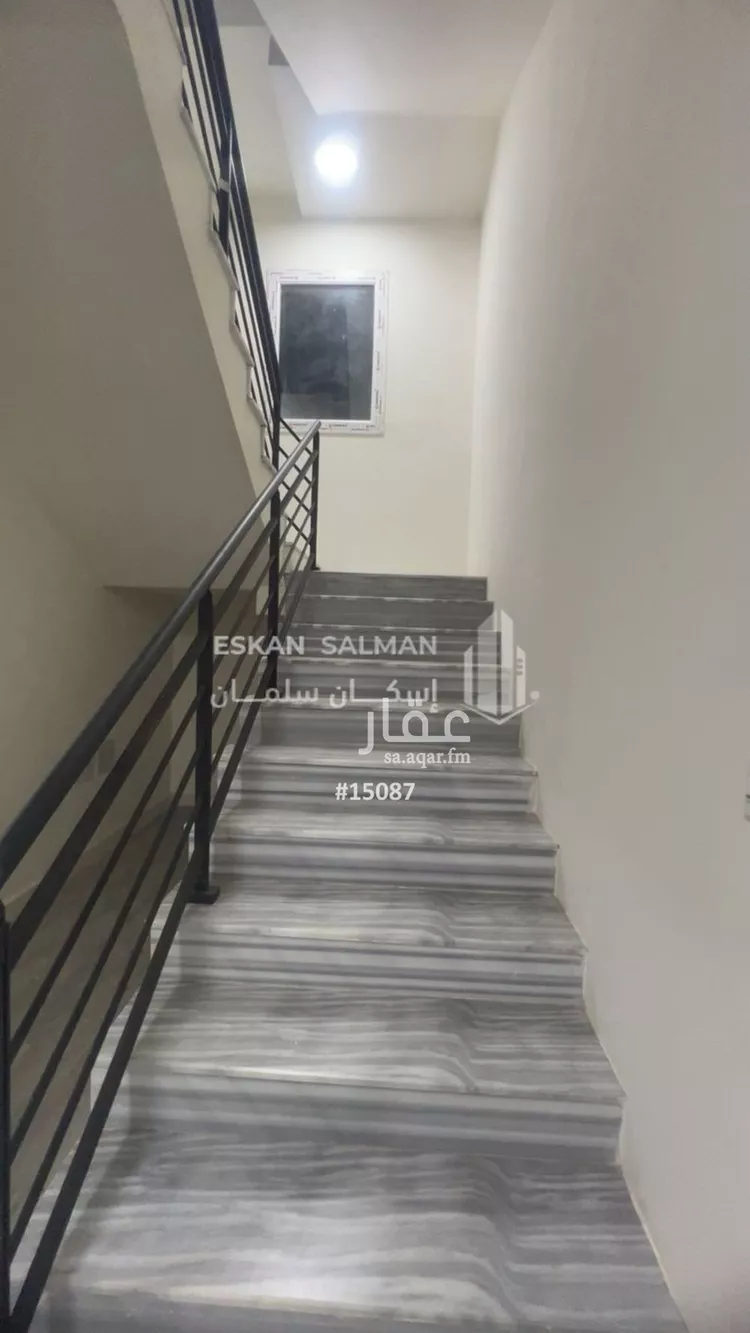 فيلا للبيع في شارع عبدالعزيز التويجري, حي المنصورة, مدينة خميس مشيط, منطقة عسير صورة 2