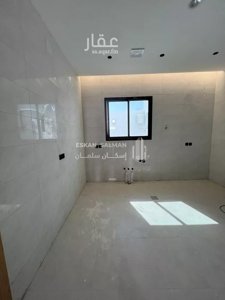 فيلا للبيع في شارع أبي غالب الصباغ, حي العونية, مدينة عنيزه, منطقة القصيم صورة 2