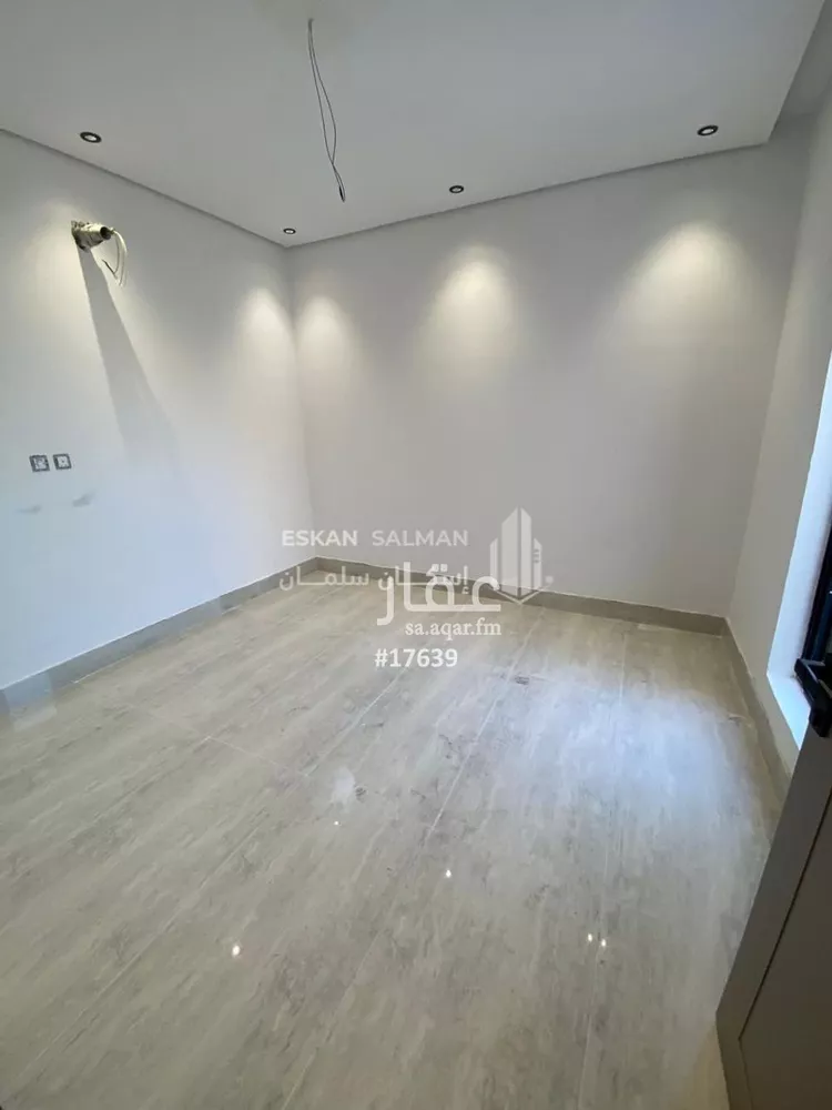 فيلا للبيع في شارع سعيد الماجد, حي ضاحية الملك فهد, مدينة الدمام, المنطقة الشرقية صورة 4