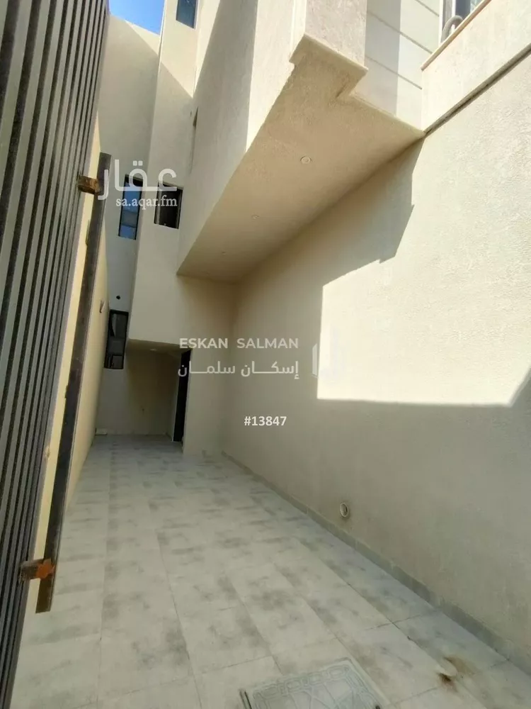 شقة للبيع في شارع الميناء, حي الندوة, مدينة الرياض, منطقة الرياض صورة 3