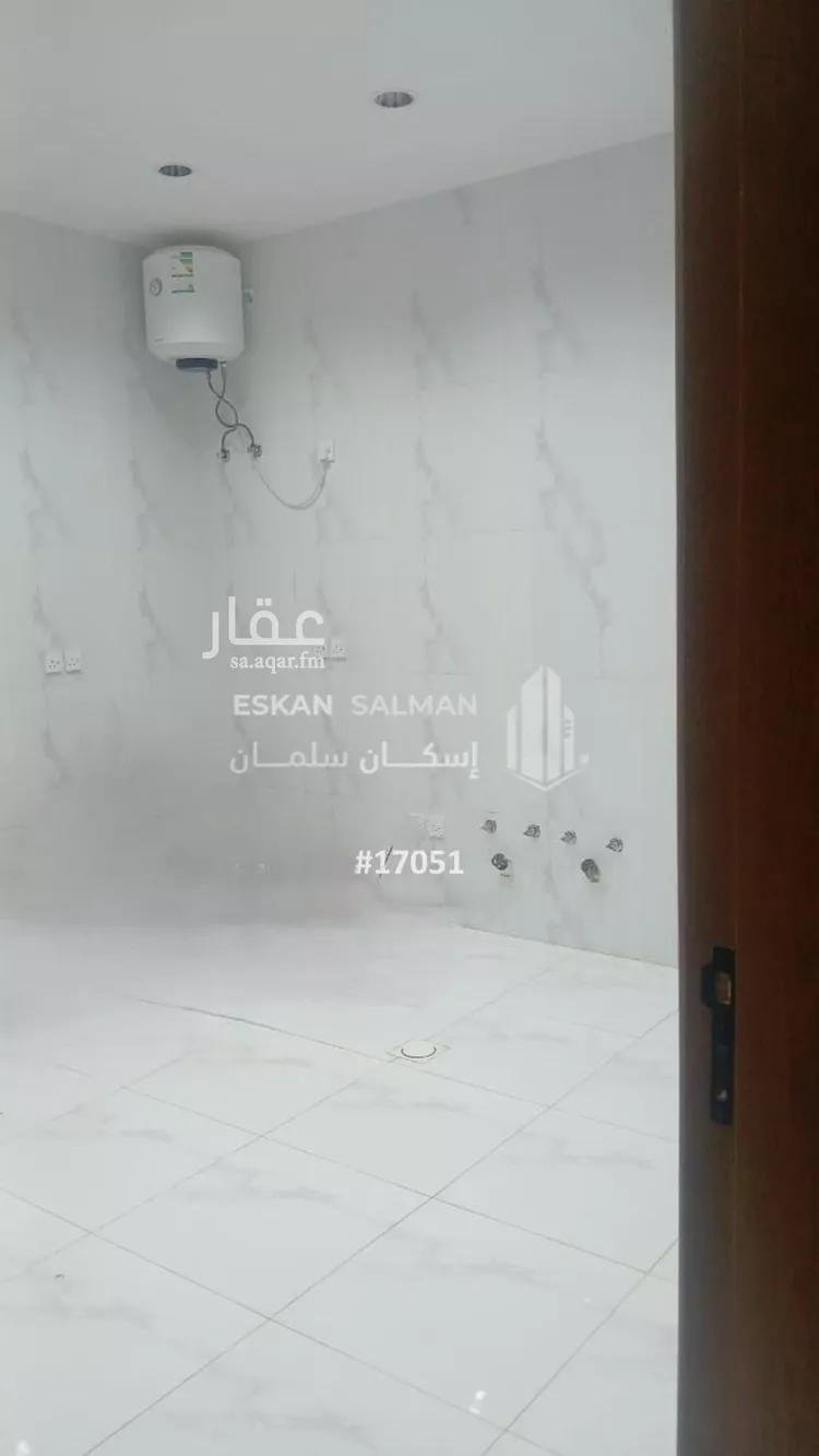 فيلا للبيع في شارع فضالة الاوسي, حي ضاحية الملك فهد, مدينة الدمام, المنطقة الشرقية صورة 2