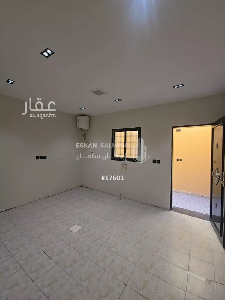 دور للبيع في شارع عبدالرحمن الصدفي, حي الرمال, مدينة الرياض, منطقة الرياض صورة 4