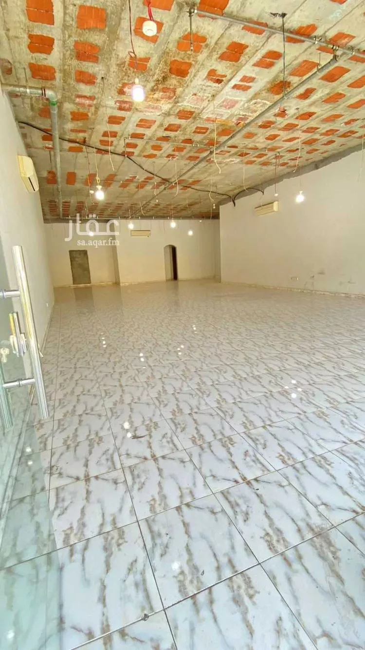 محل للإيجار في شارع طريق الامير نايف بن عبدالعزيز, حي السلام, مدينة المدينه المنوره, منطقة المدينة المنورة صورة 3