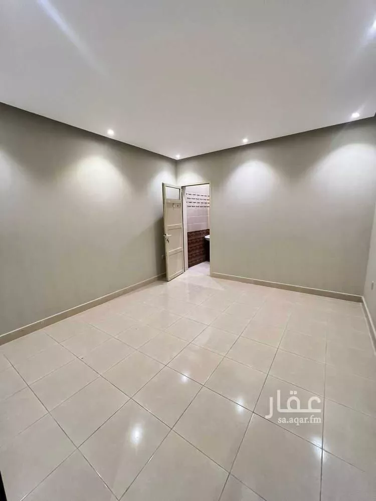 شقة للإيجار في شارع الروضة, حي الخبر الجنوبية, مدينة الخبر, المنطقة الشرقية صورة 3