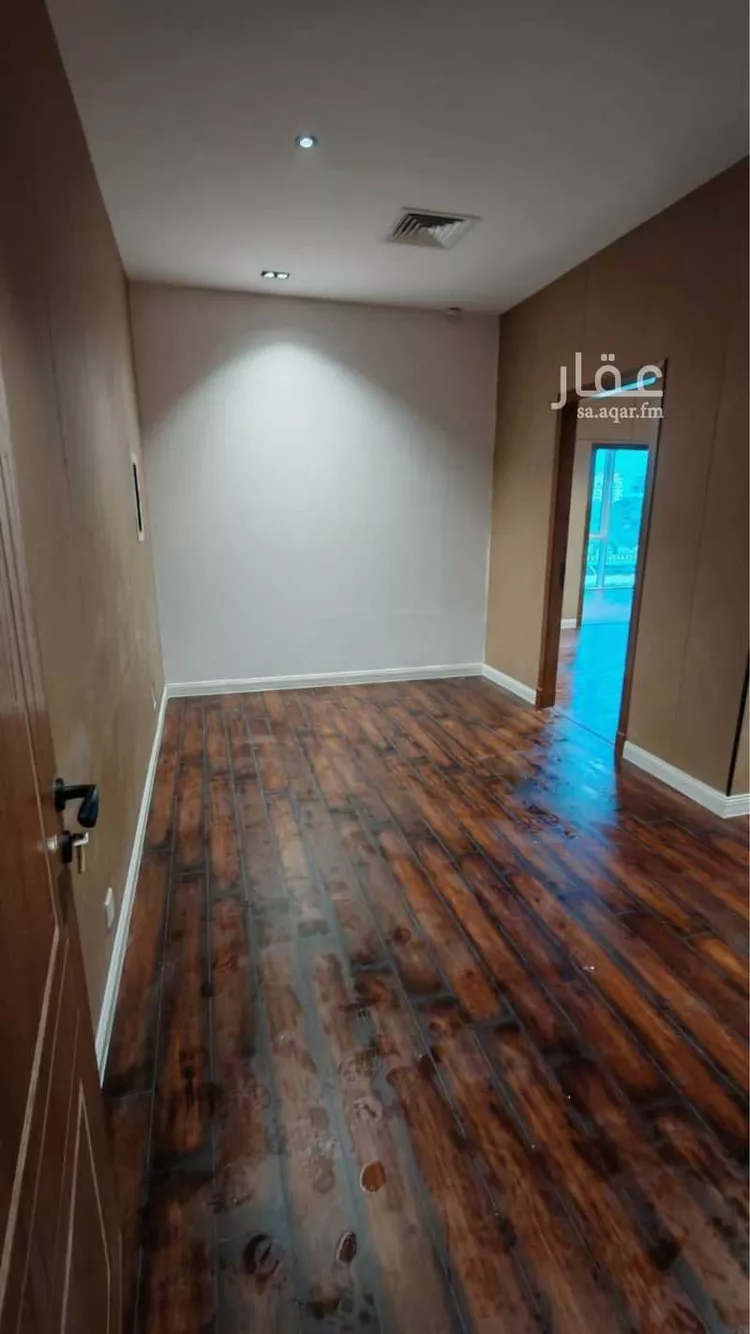 مكتب تجاري للإيجار في شارع الملك خالد , حي الخزامى, مدينة الخبر, المنطقة الشرقية صورة 4