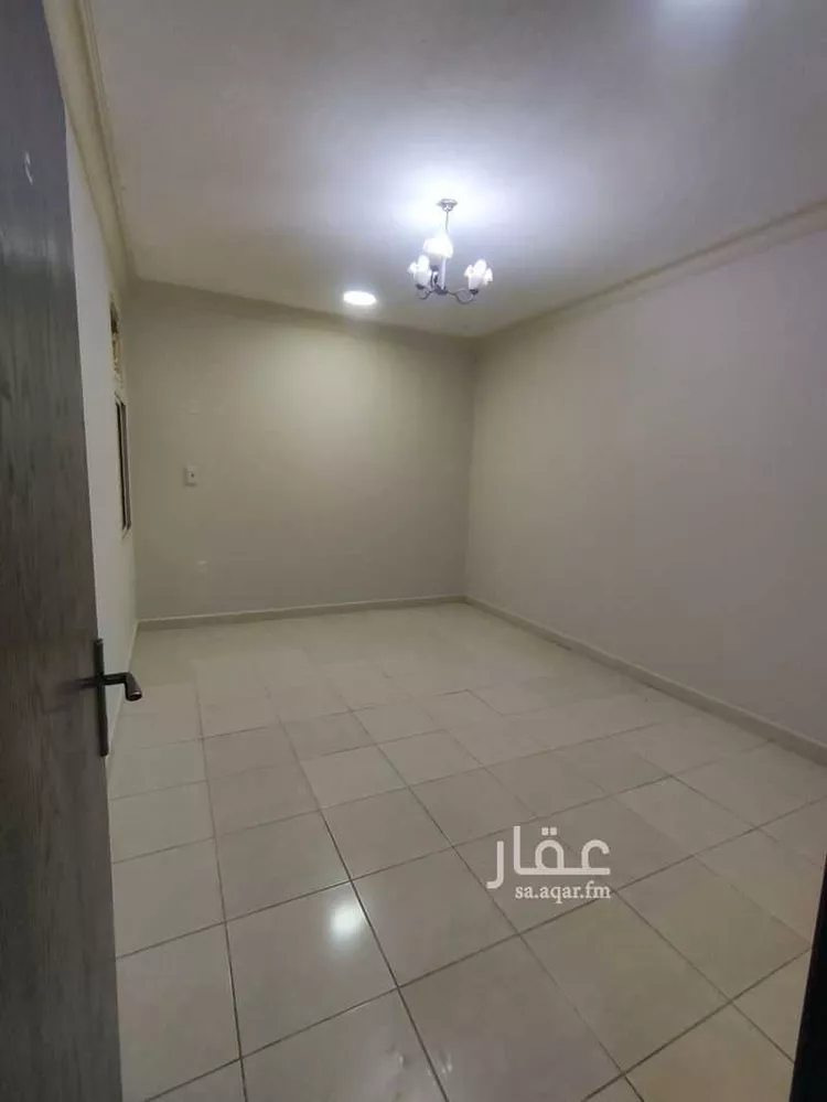مكتب تجاري للإيجار في شارع الامير نواف بن عبدالعزيز, حي الخبرالشمالية, مدينة الخبر, المنطقة الشرقية