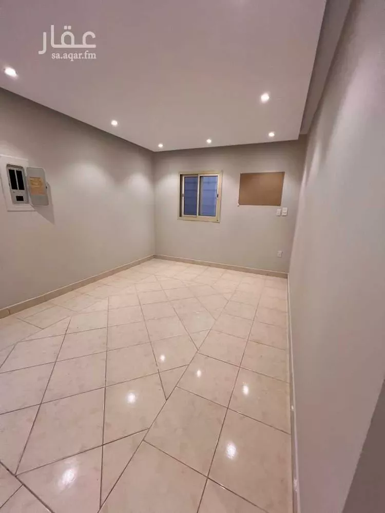 شقة للإيجار في شارع بقيق, حي الخبر الجنوبية, مدينة الخبر, المنطقة الشرقية صورة 3