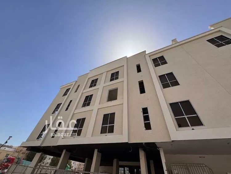 عمارة للإيجار في شارع الثامن والعشرون, حي الخبر الجنوبية, مدينة الخبر, المنطقة الشرقية صورة 3