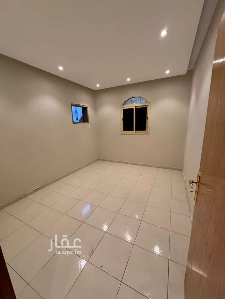 شقة للإيجار في شارع الخبر, حي الخبر الجنوبية, مدينة الخبر, المنطقة الشرقية صورة 3