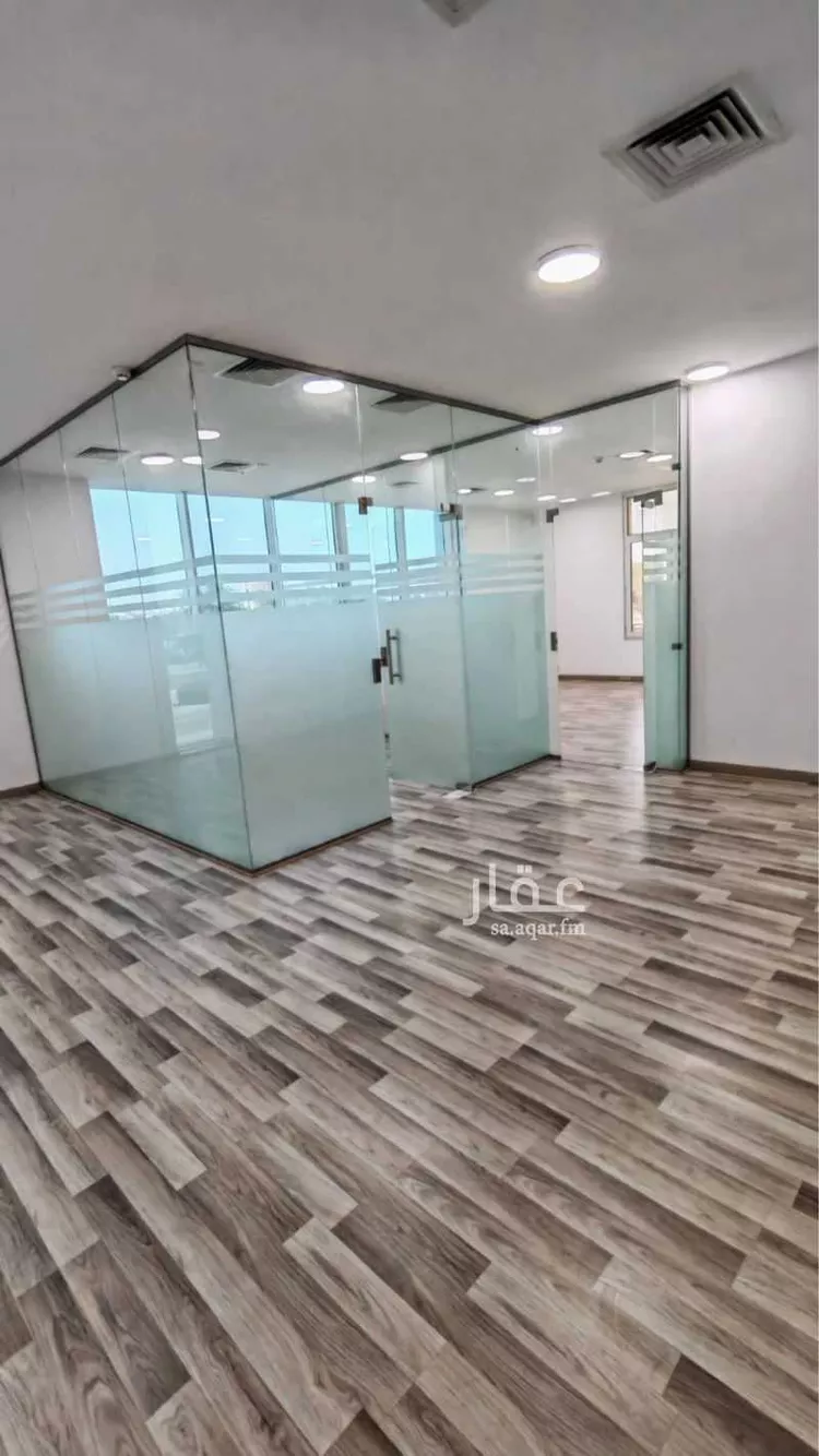 Commercial Office for Rent in Al Khobar Al Khuzamy