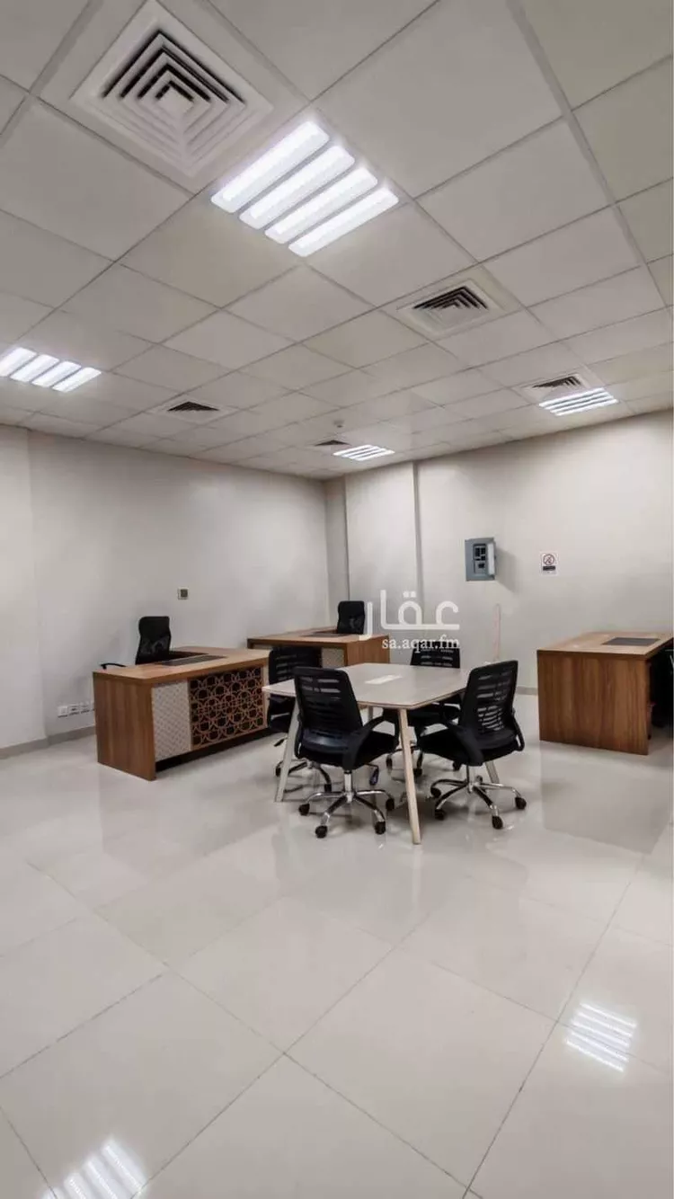 Commercial Office for Rent in Al Khobar Al Khuzamy صورة 3