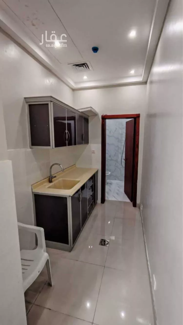 Commercial Office for Rent in Al Khobar Al Khuzamy صورة 4