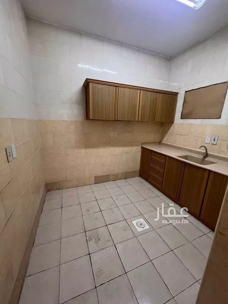 شقة للإيجار في شارع صفوى, حي الخبر الجنوبية, مدينة الخبر, المنطقة الشرقية صورة 4