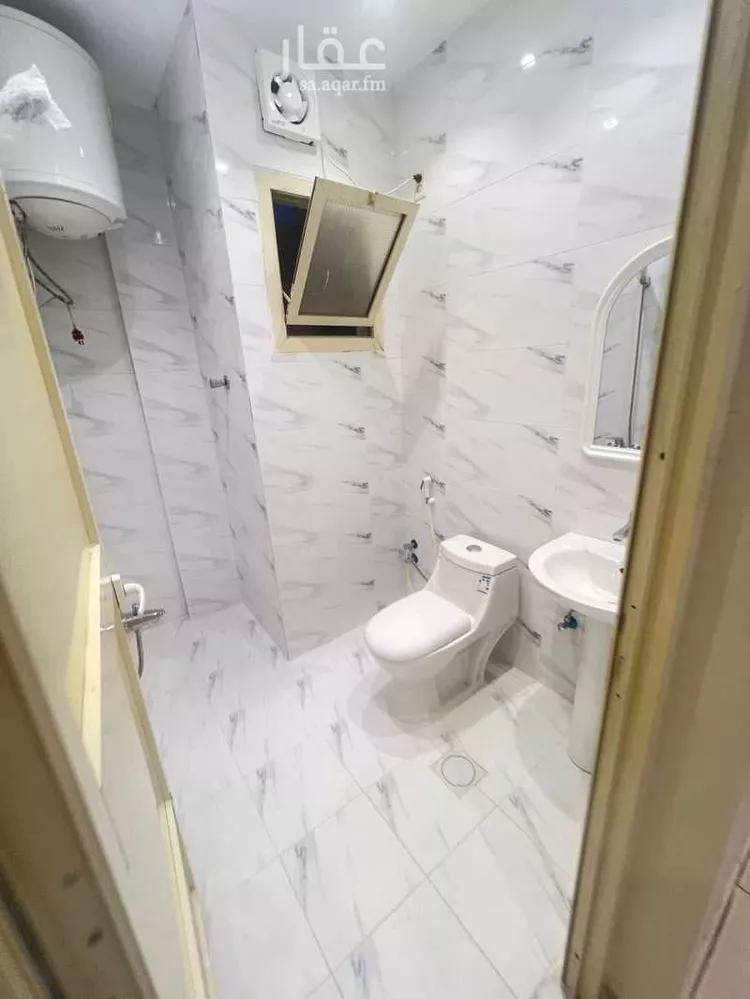 شقة للإيجار في شارع صفوى, حي الخبر الجنوبية, مدينة الخبر, المنطقة الشرقية صورة 5