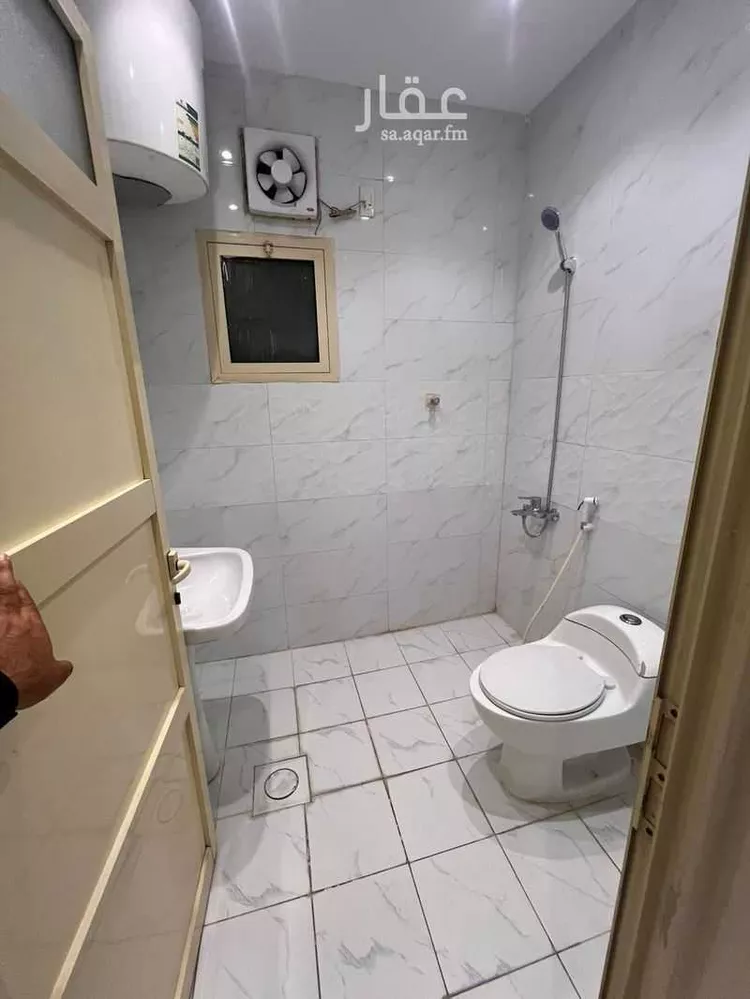 شقة للإيجار في شارع بقيق, حي الخبر الجنوبية, مدينة الخبر, المنطقة الشرقية صورة 4