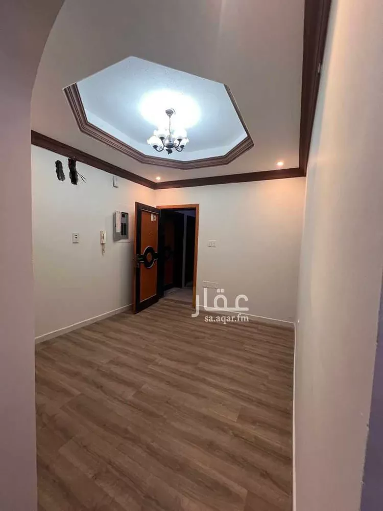 شقة للإيجار في شارع صفوى, حي الخبر الجنوبية, مدينة الخبر, المنطقة الشرقية صورة 2