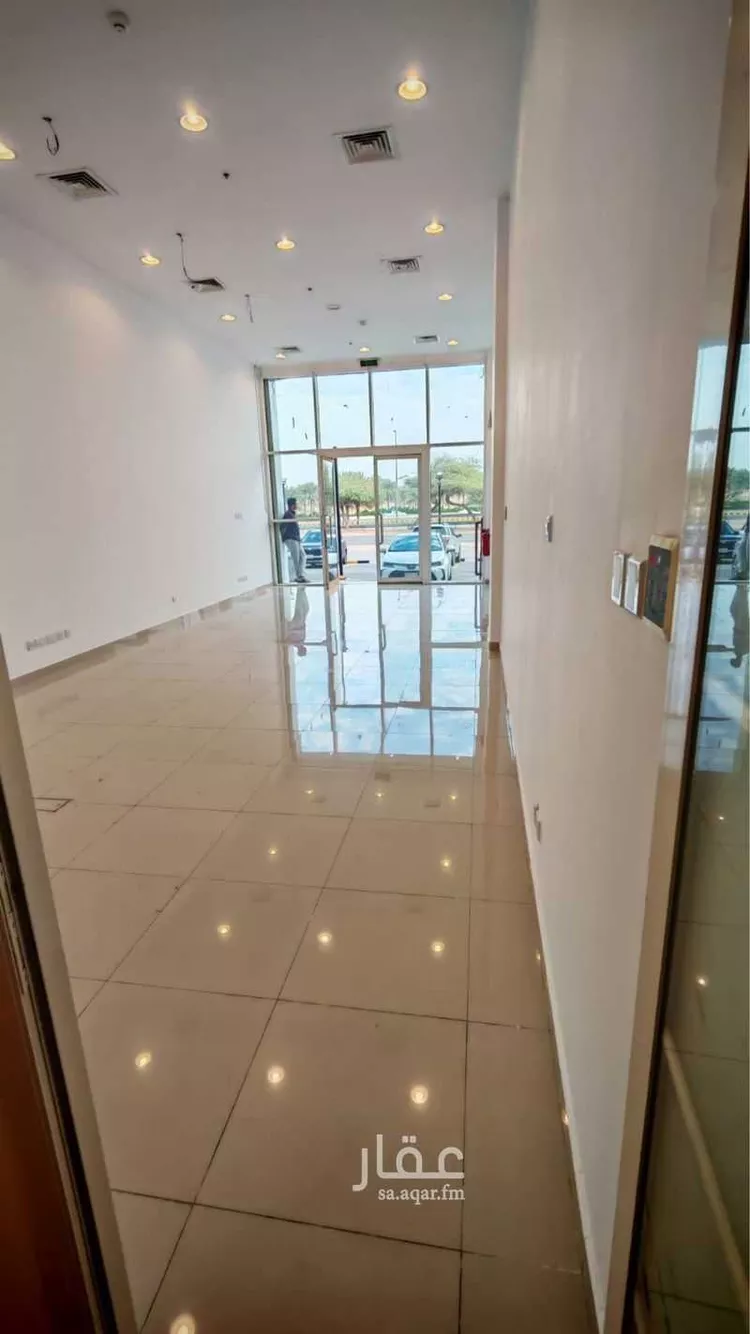 محل للإيجار في شارع الملك خالد , حي الخزامى, مدينة الخبر, المنطقة الشرقية صورة 5