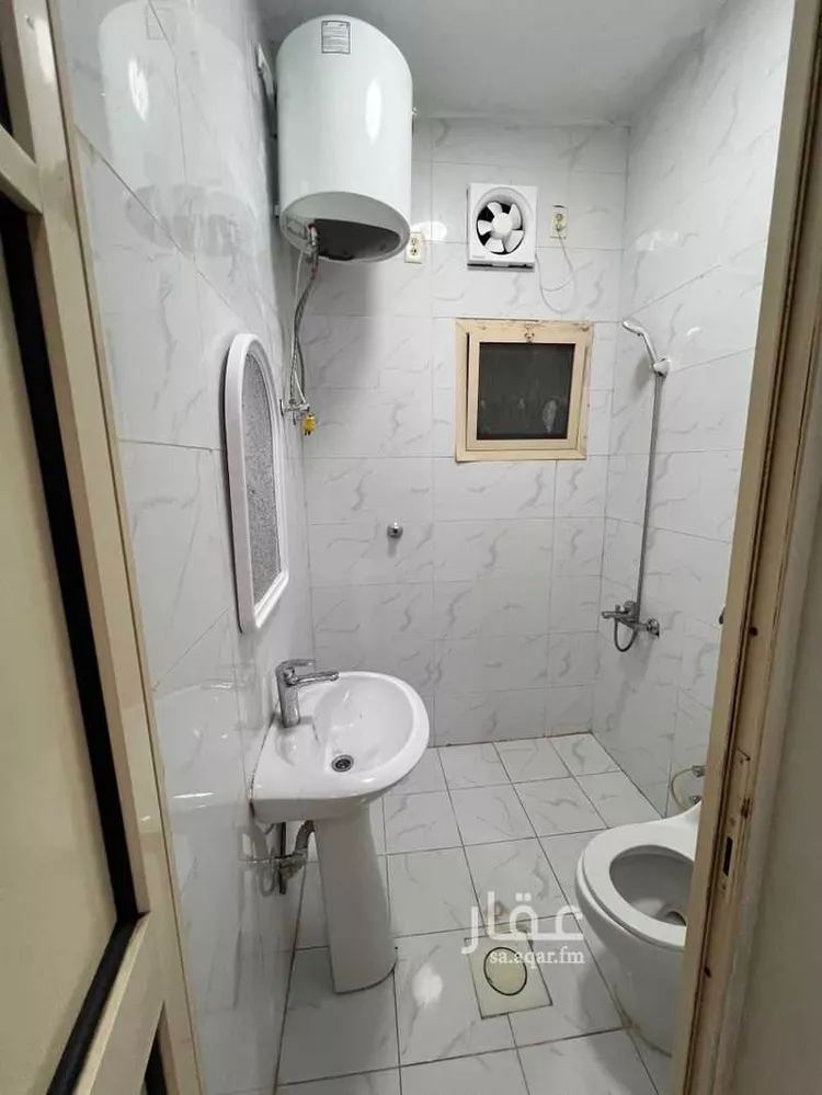 شقة للإيجار في شارع بقيق, حي الخبر الجنوبية, مدينة الخبر, المنطقة الشرقية صورة 2