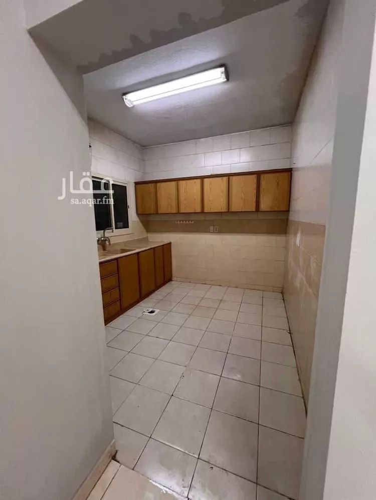 شقة للإيجار في شارع بقيق, حي الخبر الجنوبية, مدينة الخبر, المنطقة الشرقية صورة 3