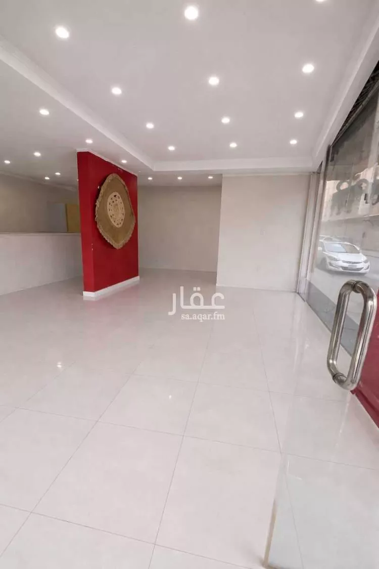 محل للإيجار في شارع الثالث عشر, حي الخبرالشمالية, مدينة الخبر, المنطقة الشرقية صورة 2
