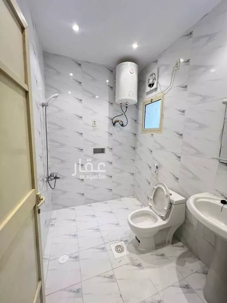 شقة للإيجار في شارع الخامس والعشرون, حي الخبر الجنوبية, مدينة الخبر, المنطقة الشرقية صورة 3