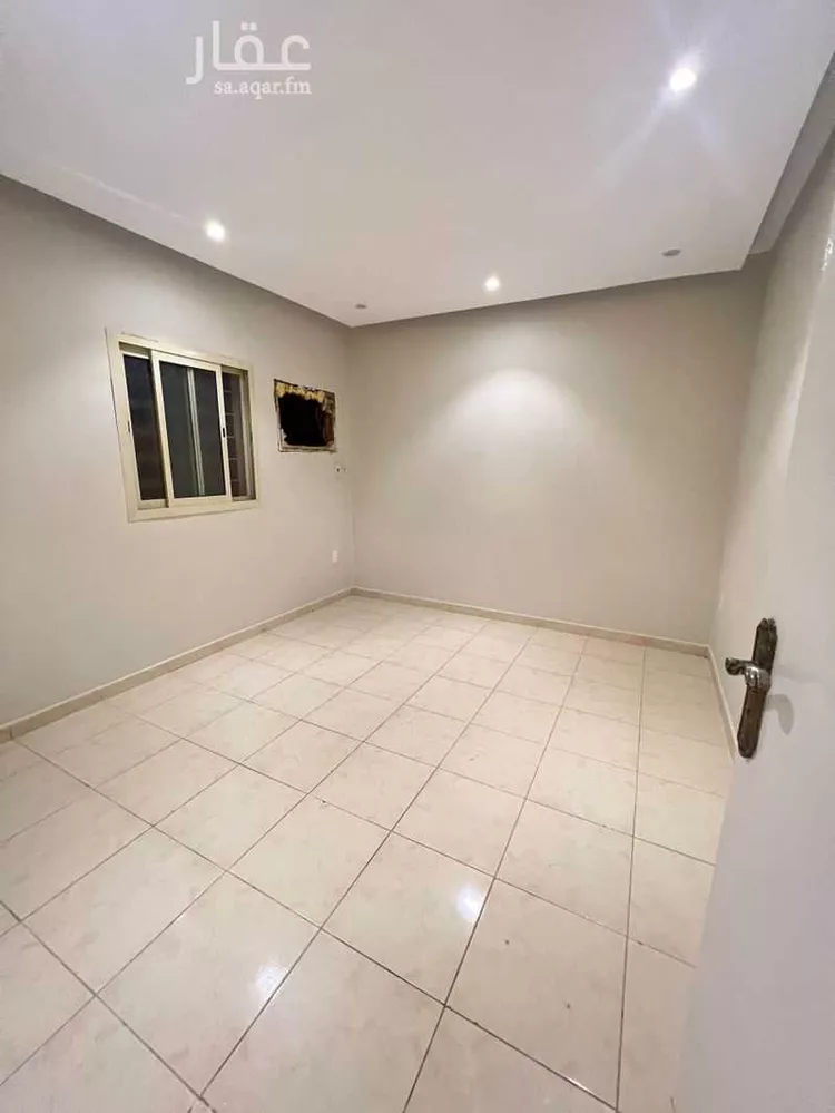 شقة للإيجار في شارع صفوى, حي الخبر الجنوبية, مدينة الخبر, المنطقة الشرقية صورة 2