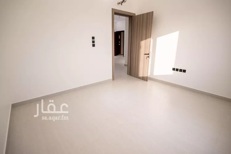 شقة للبيع في شارع طارق بن موسى, حي السلامة, مدينة جدة, منطقة مكة المكرمة 14