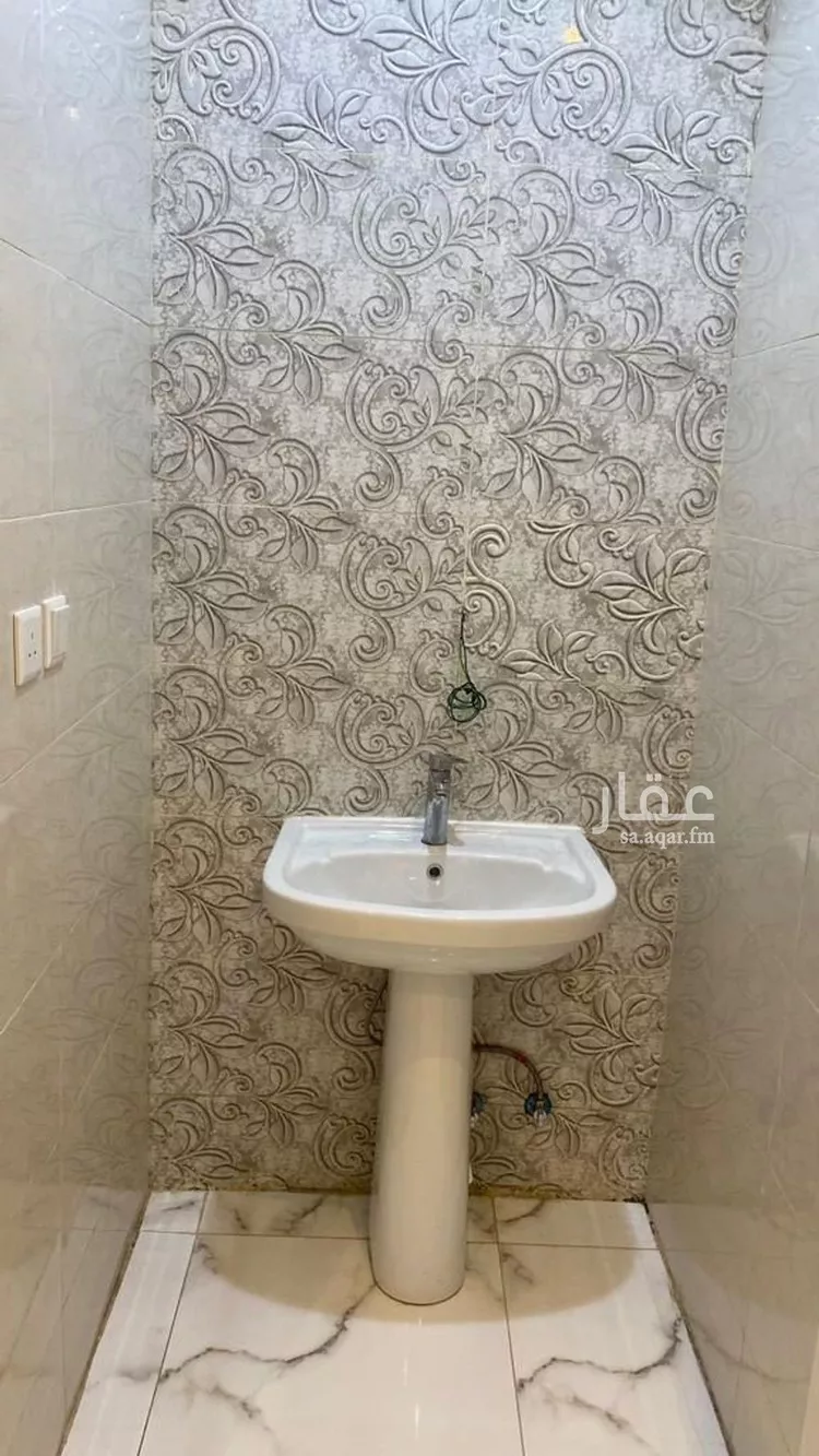 فيلا للبيع في شارع محمد الفتياني, حي الساحل, مدينة جدة, منطقة مكة المكرمة صورة 2