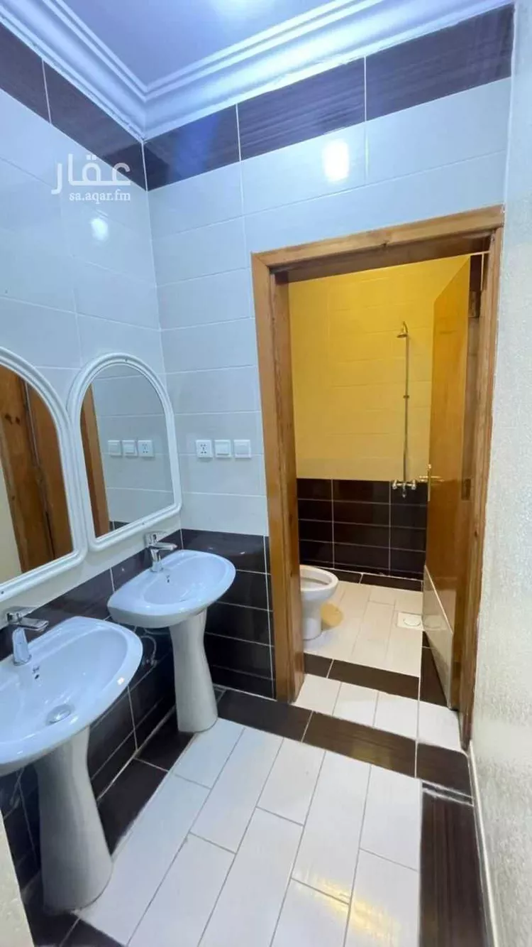 شقة للإيجار في شارع الشبيرة ، حي الموظفين ، ابها ، منطقة عسير