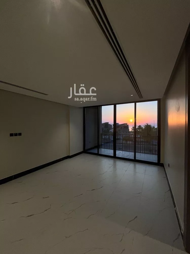 شقة للبيع في شارع الملك عبد الله بن عبدالعزيز, حي الشاطئ الغربي, مدينة الدمام, المنطقة الشرقية صورة 2