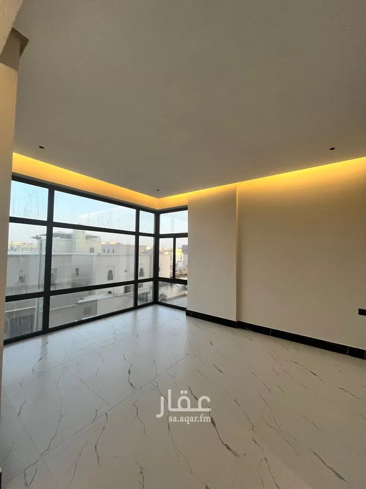 شقة للبيع في شارع الملك عبد الله بن عبدالعزيز, حي الشاطئ الغربي, مدينة الدمام, المنطقة الشرقية صورة 2