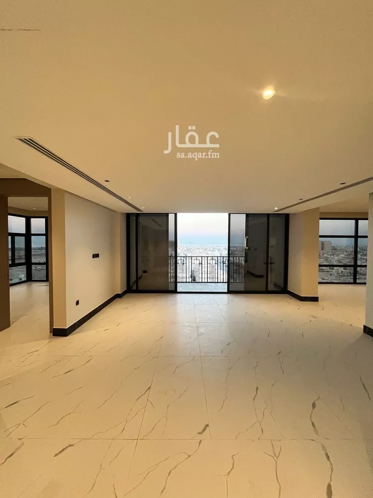 شقة للبيع في شارع الملك عبد الله بن عبدالعزيز, حي الشاطئ الغربي, مدينة الدمام, المنطقة الشرقية