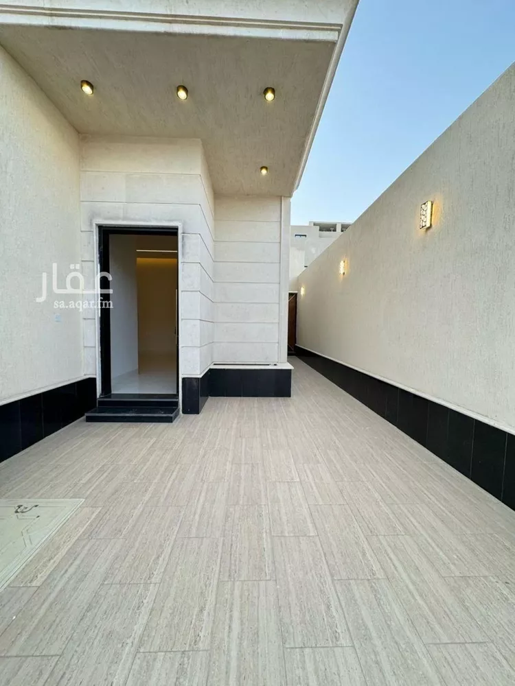 دور للبيع في شارع علي بن عبدالكافي, حي الرمال, مدينة الرياض, منطقة الرياض صورة 5