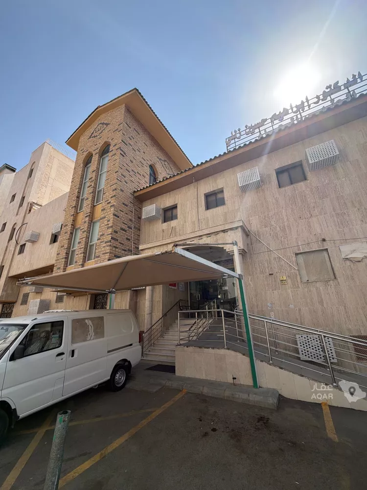 عمارة للبيع في شارع السيح, حي الفتح, مدينة المدينة المنورة, منطقة المدينة المنورة 7