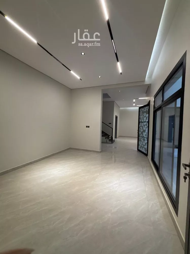 فيلا للبيع في شارع طريق النفود, حي عكاظ, مدينة الرياض, منطقة الرياض صورة 5