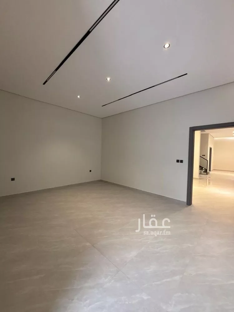 فيلا للبيع في شارع طريق النفود, حي عكاظ, مدينة الرياض, منطقة الرياض صورة 2