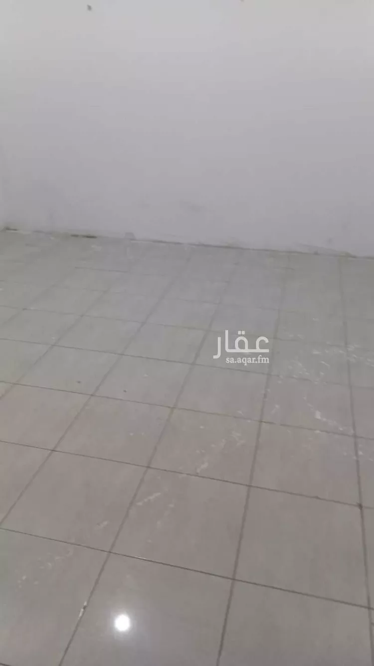 غرفة للإيجار في شارع محمد الكندي ، حي الياقوت ، جدة ، جدة