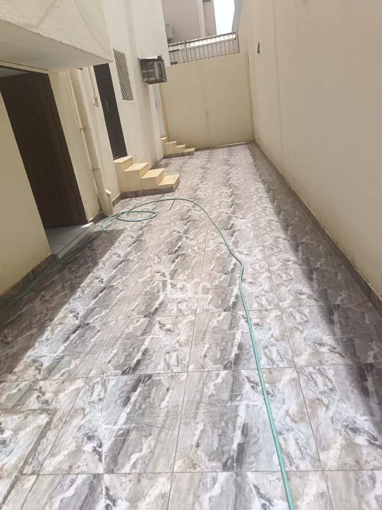 شقة للإيجار في شارع كراتشي, حي الملك فيصل, مدينة الرياض, منطقة الرياض صورة 2