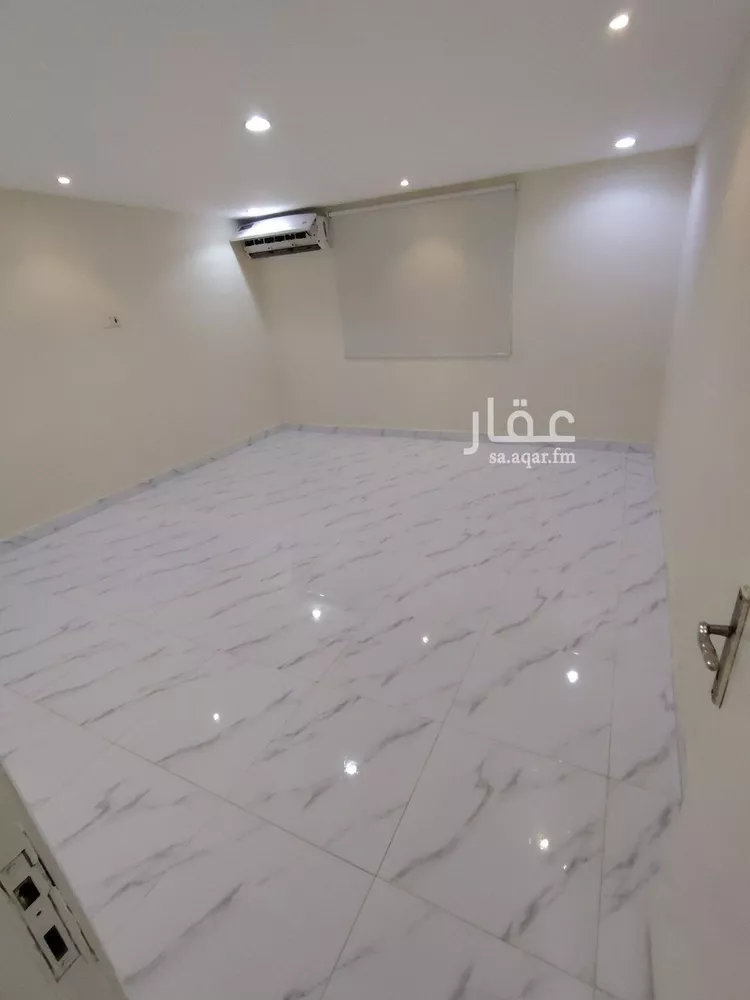 شقة للإيجار في شارع كراتشي, حي الملك فيصل, مدينة الرياض, منطقة الرياض صورة 5