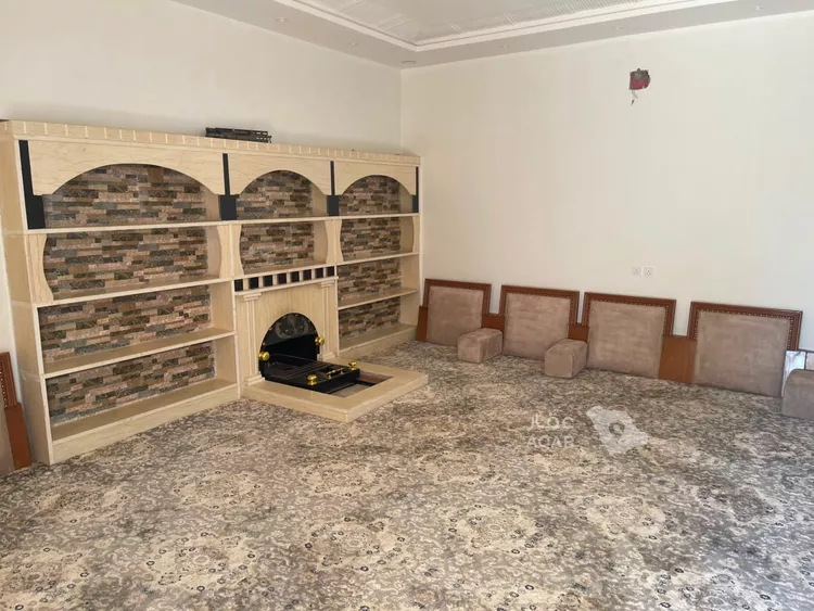 دور للبيع في شارع الجامعة 15, حي الجامعة, مدينة المزاحمية, منطقة الرياض 8