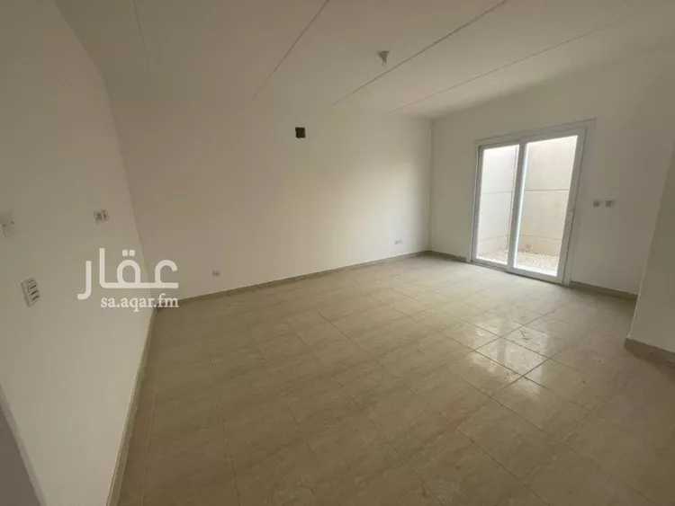 فيلا للإيجار في شارع إسحاق بن منصور, حي مطار الملك خالد الدولي, مدينة الرياض, منطقة الرياض صورة 5