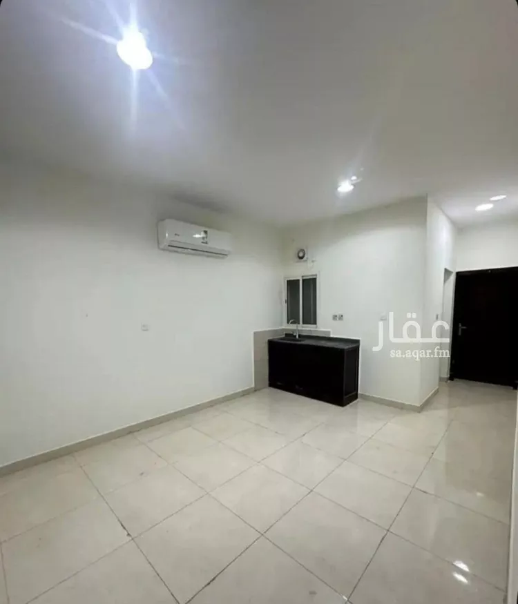 شقة للإيجار في شارع نجران, حي الثقبة, مدينة الخبر, المنطقة الشرقية 4