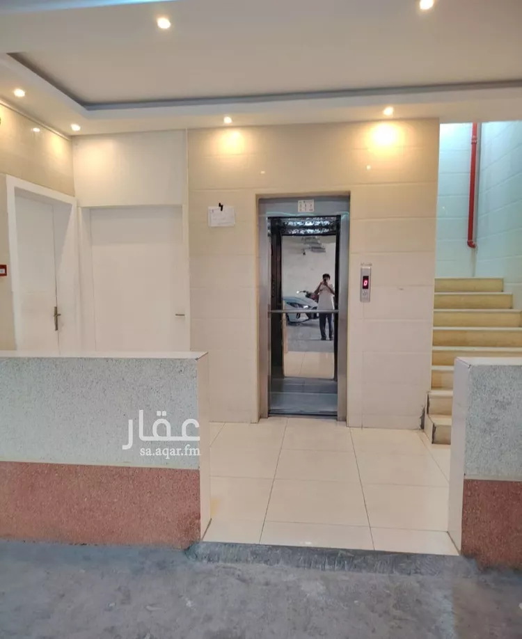 شقة للإيجار في شارع نجران, حي الثقبة, مدينة الخبر, المنطقة الشرقية 5